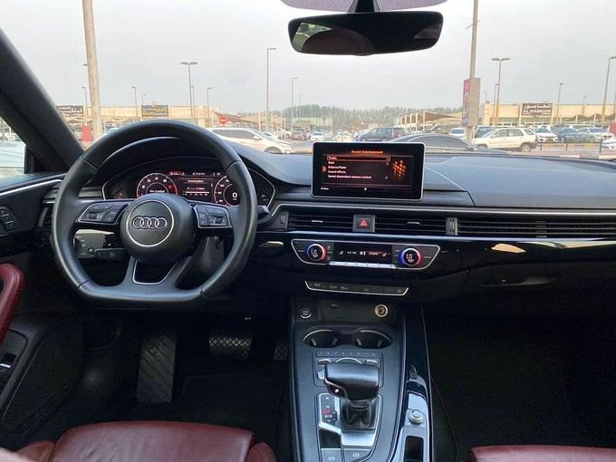Подержанный Audi A5 40 TFSI II (F5) Рестайлинг, 2.0 л, 2019 в Шардже от Ahmad alkhodari Motors Черный цвет. GCC | AUTO.AE