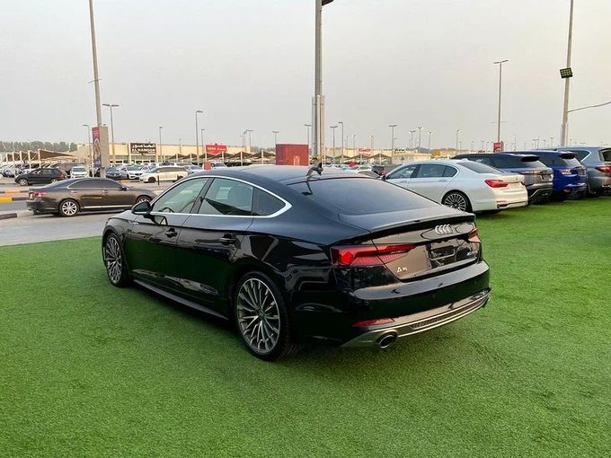 Подержанный Audi A5 40 TFSI II (F5) Рестайлинг, 2.0 л, 2019 в Шардже от Ahmad alkhodari Motors Черный цвет. GCC | AUTO.AE