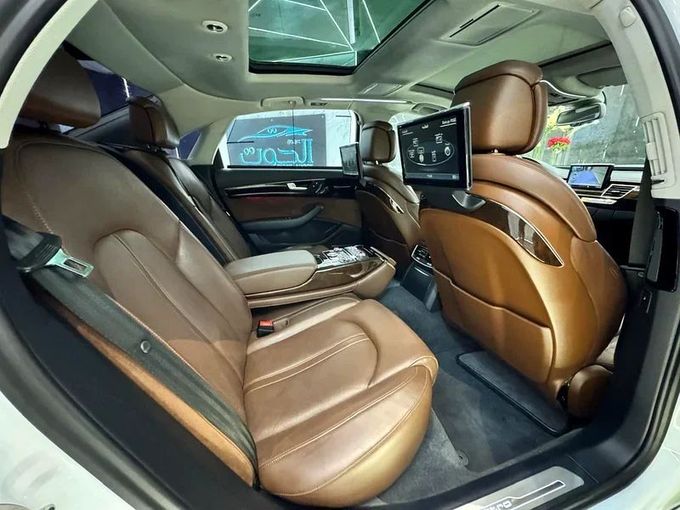 Used Audi A8 Long III (D4) Facelift, 4.0 l, 2017 in Sharjah by Ayoon Alhoot Motors, White color. GCC Specs | AUTO.AE