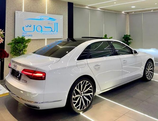 Used Audi A8 Long III (D4) Facelift, 4.0 l, 2017 in Sharjah by Ayoon Alhoot Motors, White color. GCC Specs | AUTO.AE