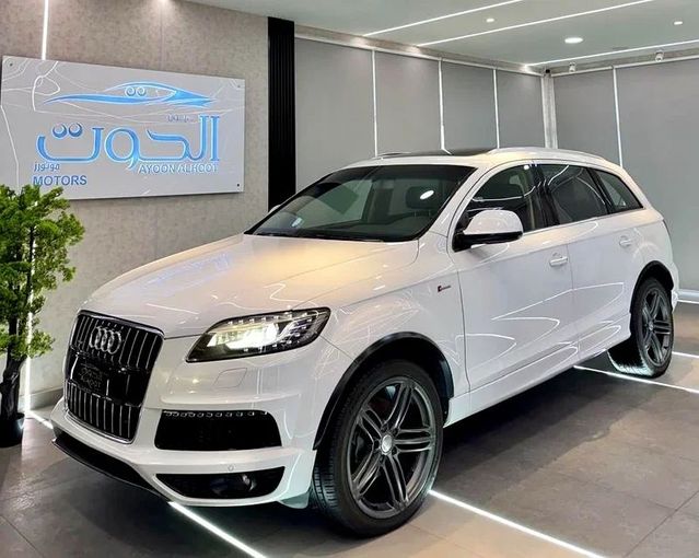 Подержанный Audi Q7 I (4L) Рестайлинг, 4.2 л, 2014 в Шардже от Ayoon Alhoot Motors Белый цвет. GCC | AUTO.AE