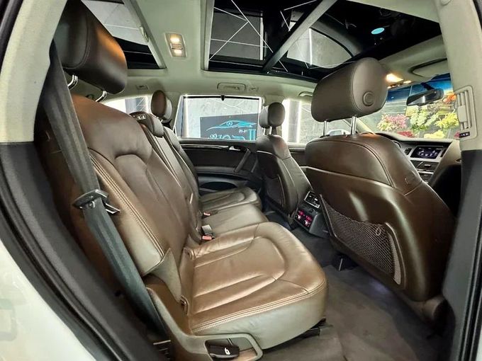 Used Audi Q7 I (4L) Facelift, 4.2 l, 2014 in Sharjah by Ayoon Alhoot Motors, White color. GCC Specs | AUTO.AE