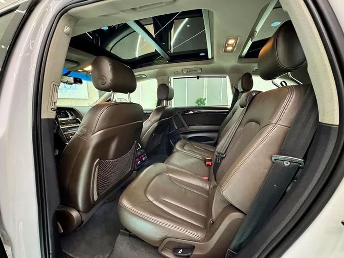 Used Audi Q7 I (4L) Facelift, 4.2 l, 2014 in Sharjah by Ayoon Alhoot Motors, White color. GCC Specs | AUTO.AE