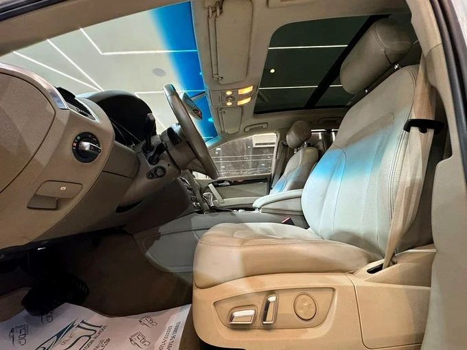Used Audi Q7 I (4L) Facelift, 4.2 l, 2014 in Sharjah by Ayoon Alhoot Motors, White color. GCC Specs | AUTO.AE