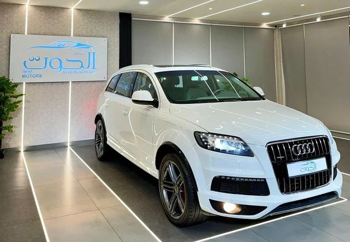 Used Audi Q7 I (4L) Facelift, 4.2 l, 2014 in Sharjah by Ayoon Alhoot Motors, White color. GCC Specs | AUTO.AE