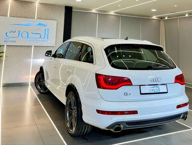 Used Audi Q7 I (4L) Facelift, 4.2 l, 2014 in Sharjah by Ayoon Alhoot Motors, White color. GCC Specs | AUTO.AE