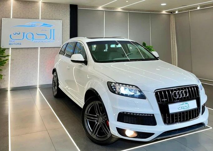Used Audi Q7 I (4L) Facelift, 4.2 l, 2014 in Sharjah by Ayoon Alhoot Motors, White color. GCC Specs | AUTO.AE