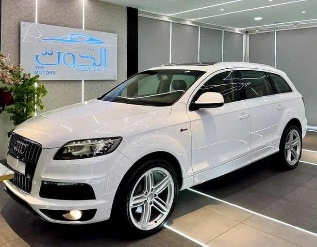 Подержанный Audi Q7 I (4L) Рестайлинг, 3.0 л, 2014 в Шардже от Ayoon Alhoot Motors Белый цвет. GCC | AUTO.AE