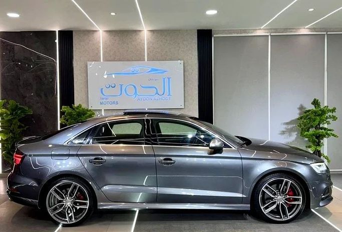 Used Audi S3 III (8V) Facelift, 2.0 l, 2019 in Sharjah by Ayoon Alhoot Motors, Grey color. GCC Specs | AUTO.AE