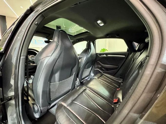 Used Audi S3 III (8V) Facelift, 2.0 l, 2019 in Sharjah by Ayoon Alhoot Motors, Grey color. GCC Specs | AUTO.AE