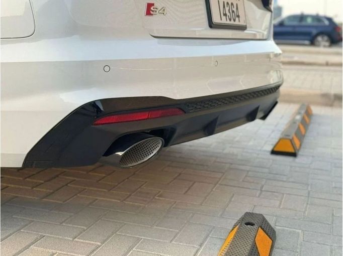 Used Audi S4 V (B9) Facelift, 3.0 l, 2021 in Sharjah by Nour Alnukhba Motors, White color. GCC Specs | AUTO.AE