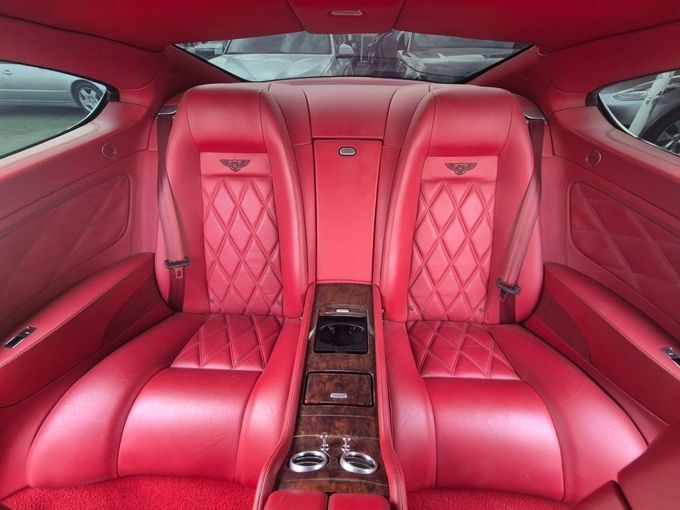Used Bentley Continental GT Supersports I, 6.0 l, 2009 in Sharjah by Rebou Najd Used Cars, Black color. GCC Specs | AUTO.AE