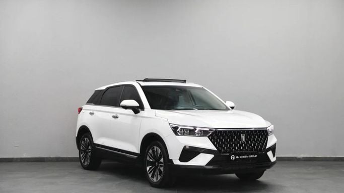 Подержанный Bestune T77, 1.5 л, 2024 в Шардже от Al Qassem Cars Trading Белый цвет. GCC | AUTO.AE