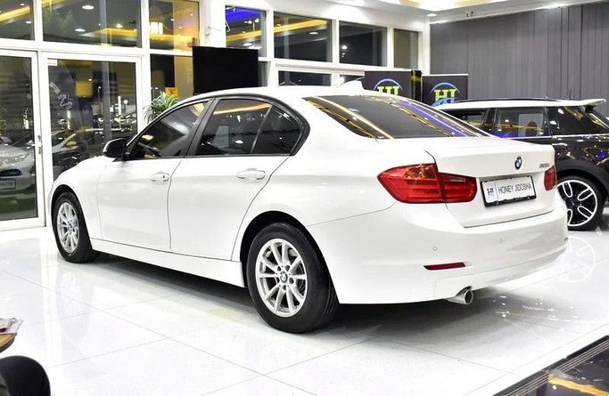 Used BMW 3 Series 320i VI (F3x), 2.0 l, 2014 in Sharjah by Honey Gidosha Used Cars Tr., White color. GCC Specs | AUTO.AE