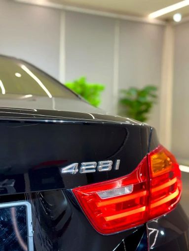 Used BMW 4 Series 430i F32/F33/F36, 2.0 l, 2016 in Sharjah by Ayoon Alhoot Motors, Black color. GCC Specs | AUTO.AE