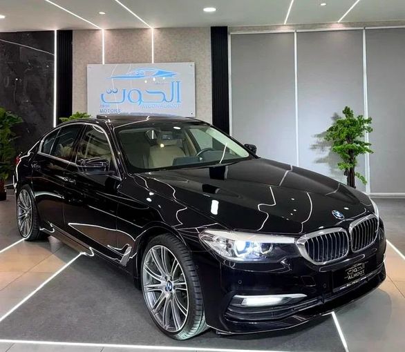 Used BMW 5 Series 540i VII (G30/G31), 3.0 l, 2019 in Sharjah by Ayoon Alhoot Motors, Black color. GCC Specs | AUTO.AE