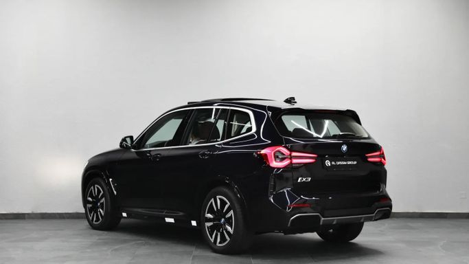 Новый BMW iX3 I (G08) Рестайлинг, 2025 в Шардже от Al Qassem Cars Trading Черный цвет. Корейская | AUTO.AE