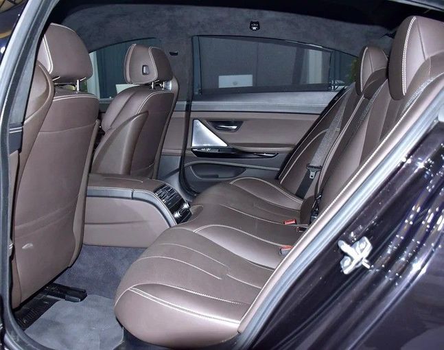 Used BMW M6 III (F06/F13/F12), 4.4 l, 2014 in Sharjah by Honey Gidosha Used Cars Tr., Brown color.  | AUTO.AE
