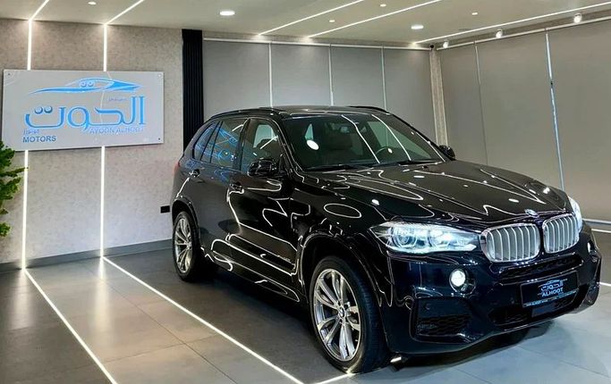 مستعملة BMW X5 50i III (F15), 4.4 l, 2017 في في الشارقة من Ayoon Alhoot Motors، اللون أسود. مواصفات الخليج | AUTO.AE