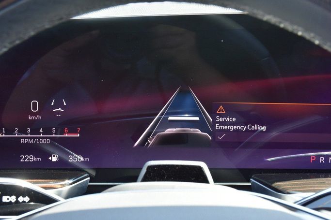 جديدة Cadillac Escalade ESV شد الوجه V, 6.2 l, 2025 في في الشارقة من Alfaris Used Cars، اللون أسود.  | AUTO.AE