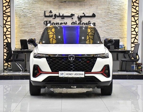Подержанный Changan CS35, 1.6 л, 2013 в Шардже от Honey Gidosha Used Cars Tr. Белый цвет.  | AUTO.AE