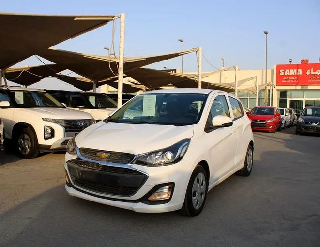 Used Chevrolet Spark IV Facelift, 1.4 l, 2019 in Sharjah by Sama alsaadah Cars, White color. GCC Specs | AUTO.AE