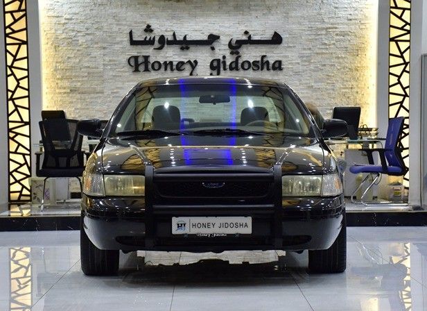 Used Ford Crown Victoria II, 4.6 l, 2011 in Sharjah by Honey Gidosha Used Cars Tr., Black color.  | AUTO.AE