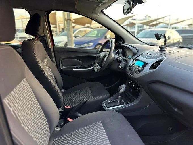Подержанный Ford Figo II Рестайлинг, 1.5 л, 2019 в Шардже от Ahmad alkhodari Motors Красный цвет. GCC | AUTO.AE
