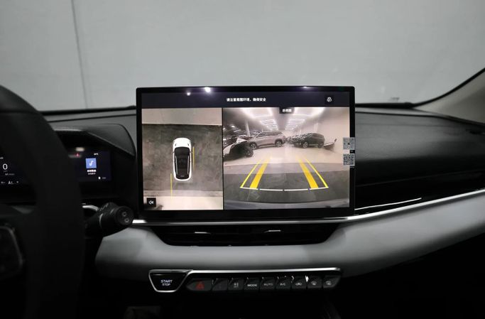 Новый Geely Coolray I Рестайлинг, 1.5 л, 2025 в Шардже от Al Qassem Cars Trading Серый цвет. GCC | AUTO.AE