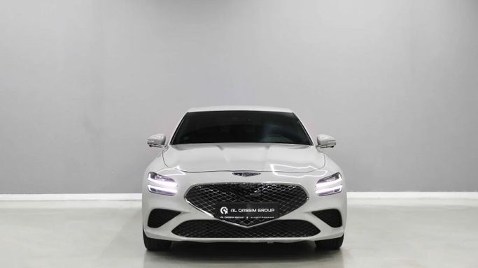 Подержанный Genesis G70 I Рестайлинг, 2.5 л, 2024 в Шардже от Al Qassem Cars Trading Серый цвет. Корейская | AUTO.AE