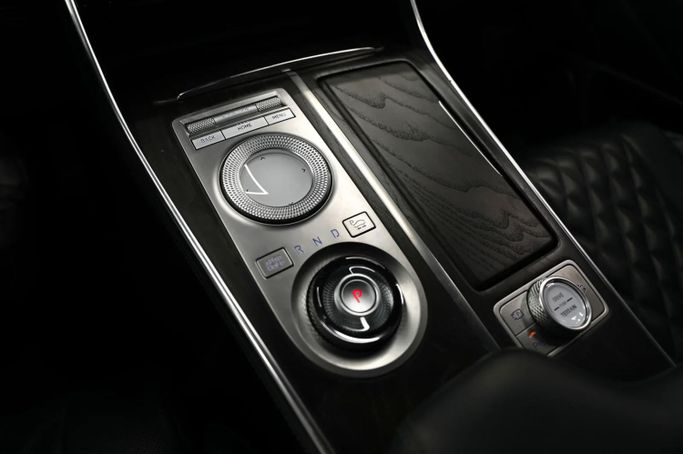 Подержанный Genesis GV80 I, 3.5 л, 2021 в Шардже от Al Qassem Cars Trading Серый цвет. Корейская | AUTO.AE