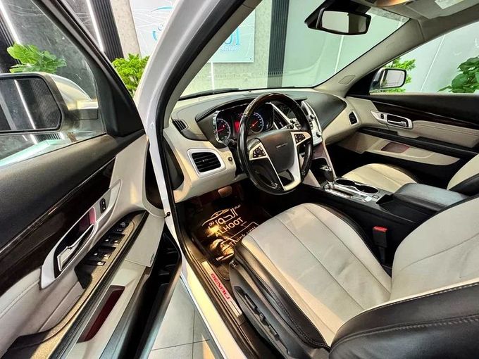 Used GMC Terrain II, 2.0 l, 2017 in Sharjah by Ayoon Alhoot Motors, White color. GCC Specs | AUTO.AE