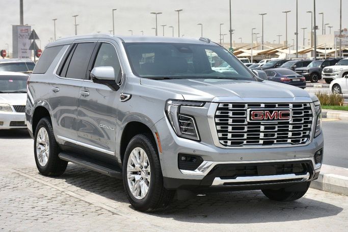 Подержанный GMC Yukon XL V Рестайлинг, 6.2 л, 2025 в Шардже от Alfaris Used Cars Серебристый цвет.  | AUTO.AE
