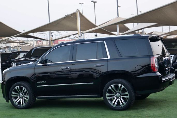 Подержанный GMC Yukon IV (GMT K2UG), 6.2 л, 2019 в Шардже от Al Bake Used Cars Черный цвет. GCC | AUTO.AE