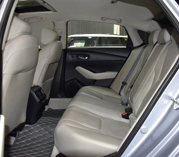 Подержанный Honda Accord XI, 2.0 л, 2023 в Шардже от Honey Gidosha Used Cars Tr. Серебристый цвет.  | AUTO.AE