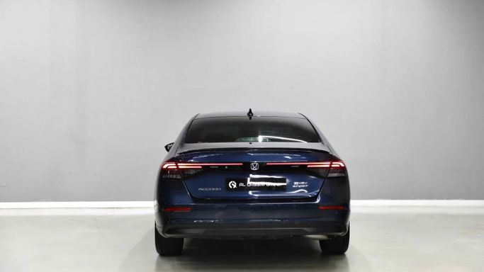 Подержанный Honda Accord XI, 2.0 л, 2023 в Шардже от Al Qassem Cars Trading Тёмно-синий цвет. GCC | AUTO.AE