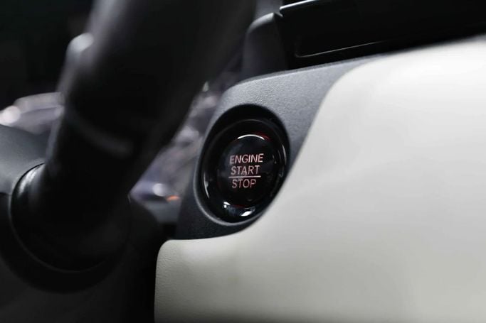 Новый Honda HR-V III, 1.5 л, 2024 в Шардже от Al Qassem Cars Trading Серый цвет. GCC | AUTO.AE
