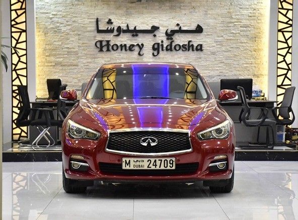 Подержанный Infiniti Q50 I, 2.0 л, 2016 в Шардже от Honey Gidosha Used Cars Tr. Красный цвет.  | AUTO.AE