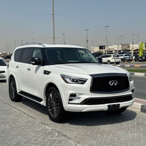 Подержанный Infiniti QX80 II, 3.5 л, 2024 в Шардже от Alfaris Used Cars Белый цвет.  | AUTO.AE