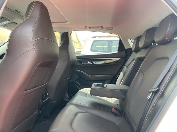 Used JAC J7 I, 1.5 l, 2023 in Sharjah by Al Aram Cars, White color. GCC Specs | AUTO.AE