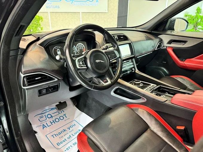 Used Jaguar F-Pace I, 3.0 l, 2018 in Sharjah by Ayoon Alhoot Motors, Black color. GCC Specs | AUTO.AE