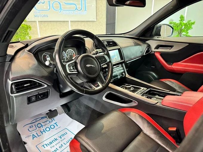 Used Jaguar F-Pace I, 3.0 l, 2018 in Sharjah by Ayoon Alhoot Motors, Black color. GCC Specs | AUTO.AE