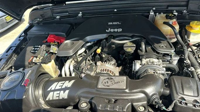 New Jeep Gladiator II (JT), 3.6 l, 2020 in Sharjah by Imad Younis Almani used Cars, Black color. GCC Specs | AUTO.AE