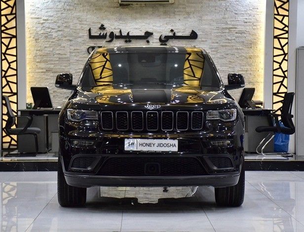 Used Jeep Grand Cherokee IV (WK2) Facelift, 3.6 l, 2019 in Sharjah by Honey Gidosha Used Cars Tr., Black color.  | AUTO.AE