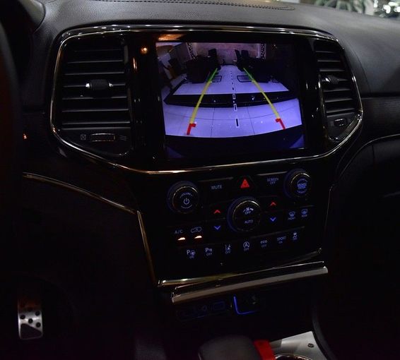 Used Jeep Grand Cherokee IV (WK2) Facelift, 3.6 l, 2019 in Sharjah by Honey Gidosha Used Cars Tr., Black color.  | AUTO.AE