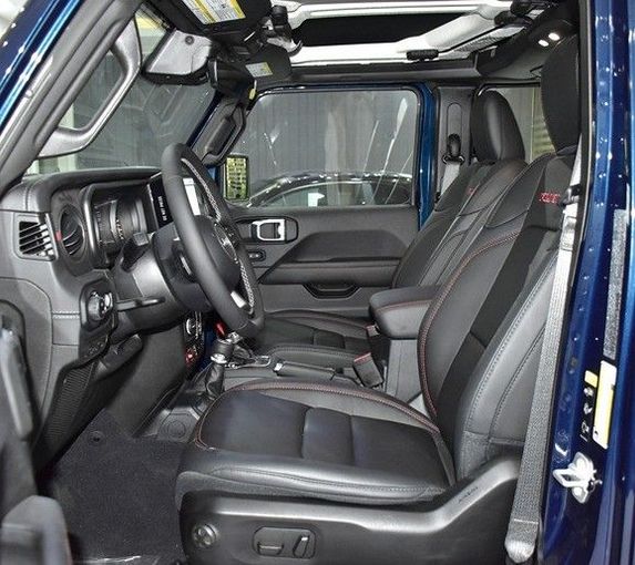 New Jeep Wrangler IV (JL) Facelift, 2.0 l, 2025 in Sharjah by Honey Gidosha Used Cars Tr., Blue color.  | AUTO.AE