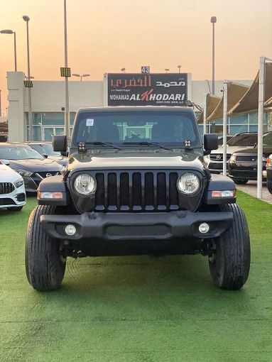 Used Jeep Wrangler IV (JL), 2.0 l, 2021 in Sharjah by Ahmad alkhodari Motors, Green color. GCC Specs | AUTO.AE