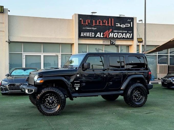 Used Jeep Wrangler IV (JL), 3.6 l, 2021 in Sharjah by Ahmad alkhodari Motors, Black color. European Specs | AUTO.AE