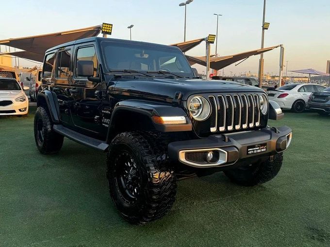 Used Jeep Wrangler IV (JL), 3.6 l, 2021 in Sharjah by Ahmad alkhodari Motors, Black color. European Specs | AUTO.AE