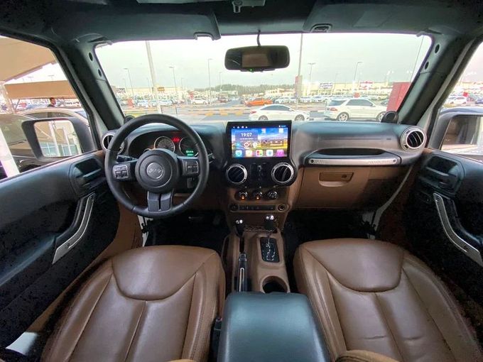 Used Jeep Wrangler III (JK), 3.6 l, 2014 in Sharjah by Ahmad alkhodari Motors, White color. GCC Specs | AUTO.AE